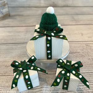 Handmade Farmhouse tray decor!